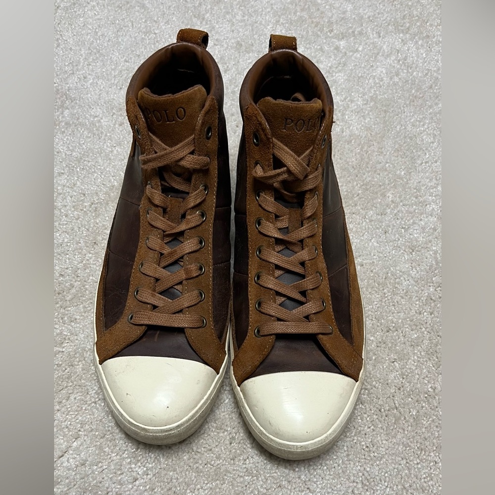 Gently used Men’s Ralph Lauren Polo ankle boots. Size 11.5.